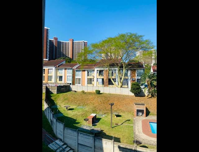 2 BEDROOM APARTMENT FOR SALE IN MORNINGSIDE